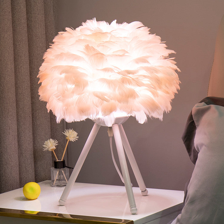 Cozy Nightstand Light Scandinavian Teen US Design