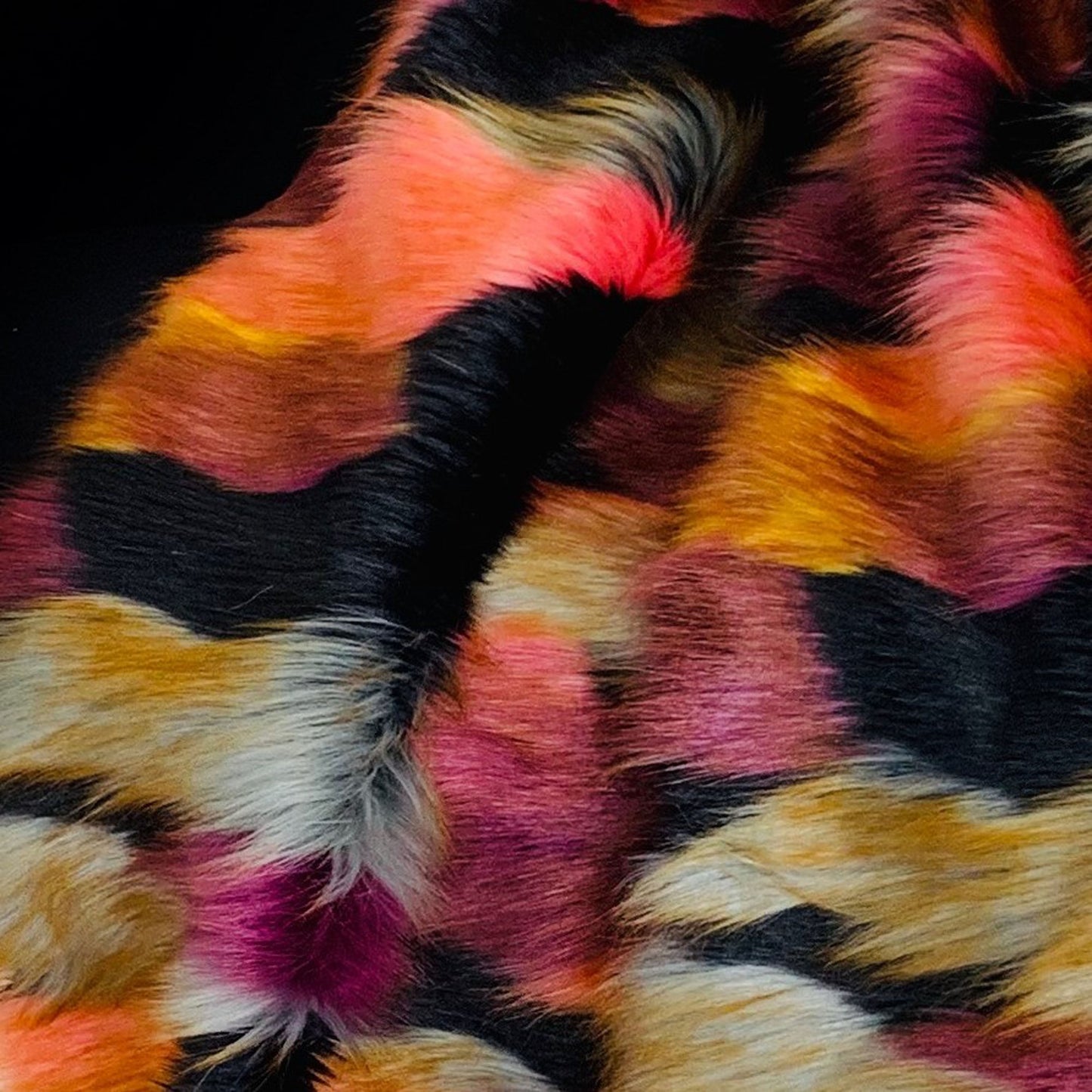 Plutus Burgundy, Black Exotic Parrot Faux Fur Luxury Throw Blanket