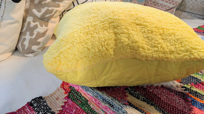 DaDa Bedding Hand-Made Tuscan Sun Yellow Sherpa Backside Quilted Throw